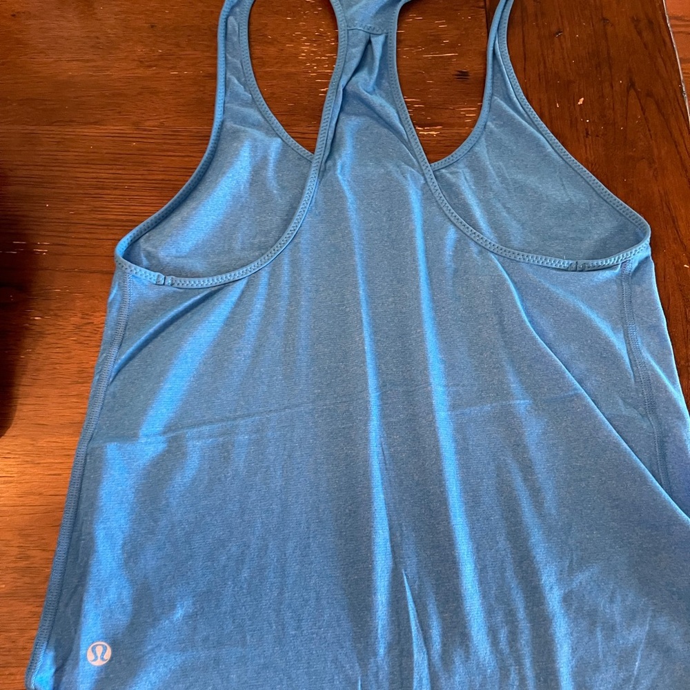 Muscle tee